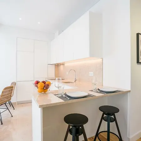 Appartamento Modern In Chiado